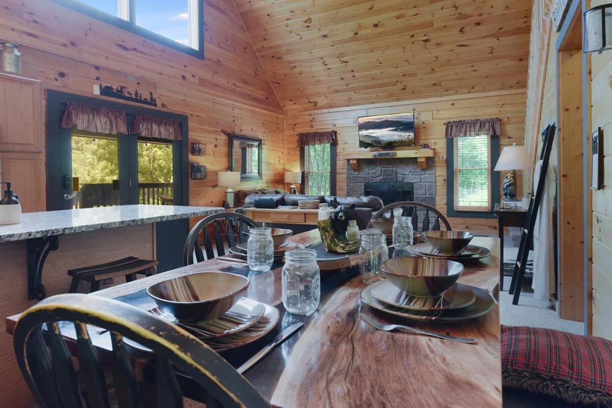 Ryes And Shine Bootlegger'S Cabin! Hot Tub* Pool* Arcade* Billiards *Ev * Pet Friendly Sevierville Bagian luar foto