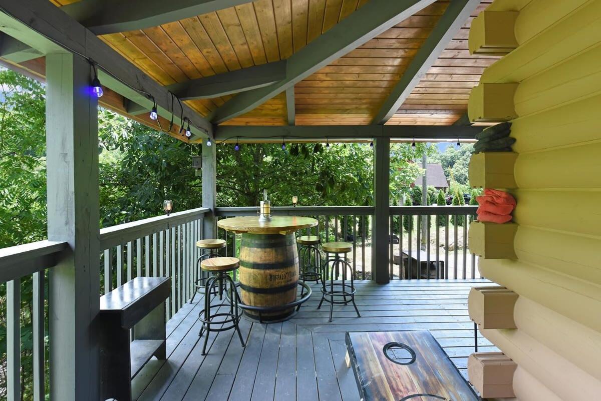 Ryes And Shine Bootlegger'S Cabin! Hot Tub* Pool* Arcade* Billiards *Ev * Pet Friendly Sevierville Bagian luar foto