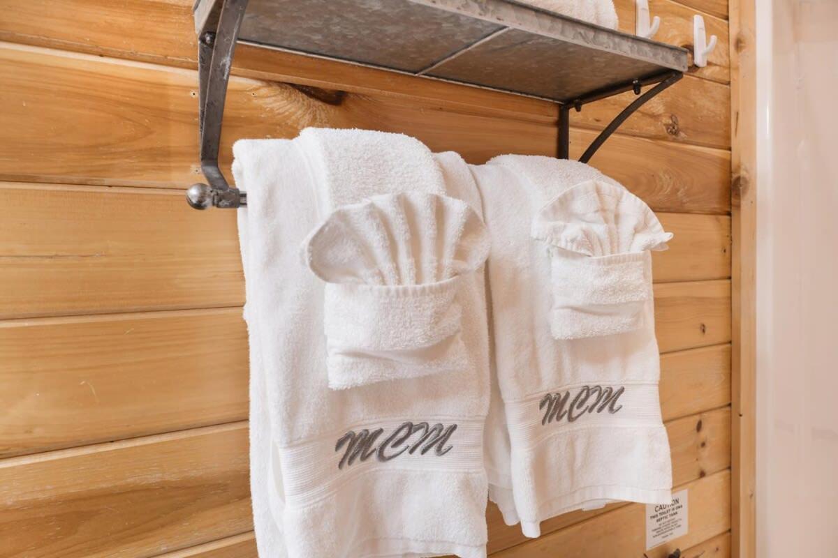 Ryes And Shine Bootlegger'S Cabin! Hot Tub* Pool* Arcade* Billiards *Ev * Pet Friendly Sevierville Bagian luar foto