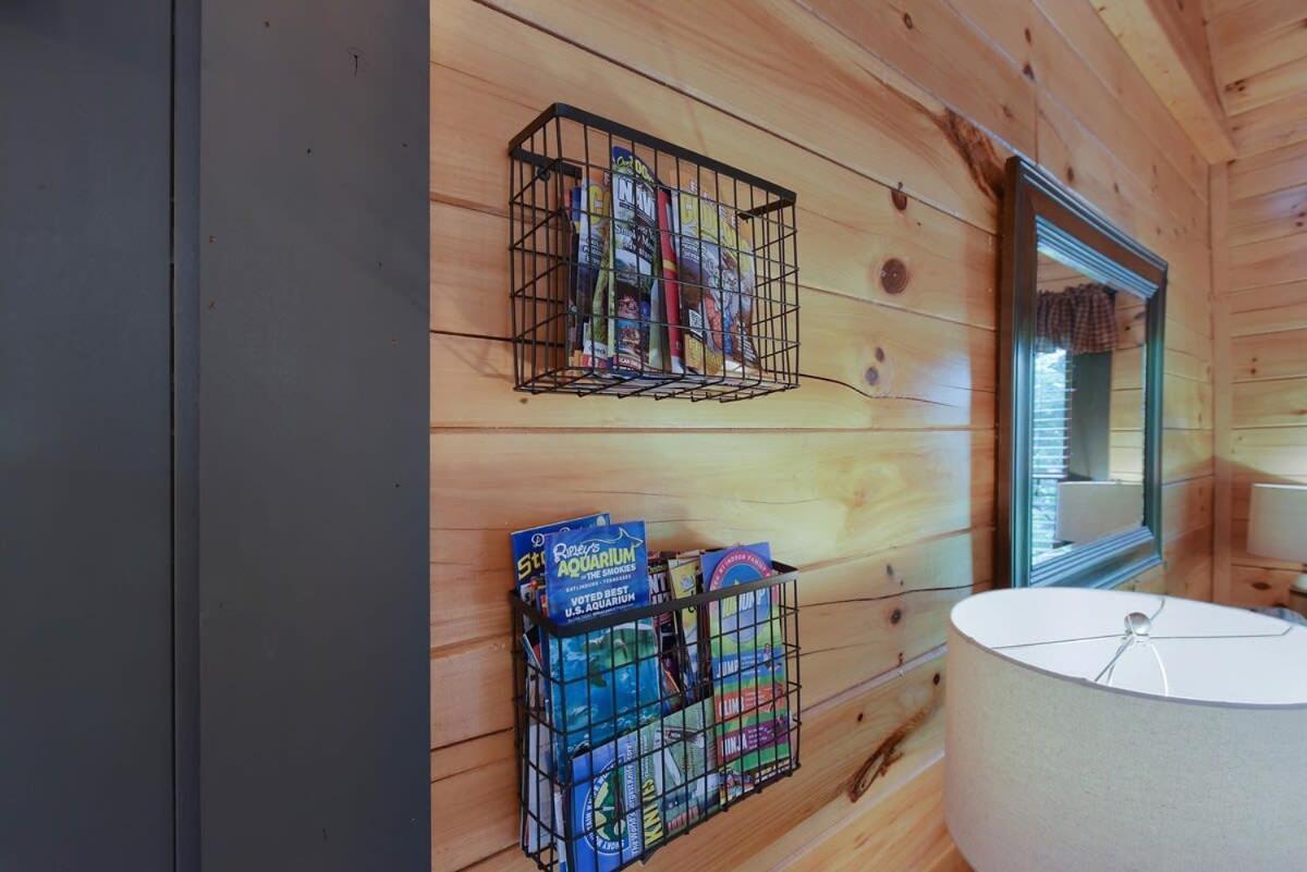 Ryes And Shine Bootlegger'S Cabin! Hot Tub* Pool* Arcade* Billiards *Ev * Pet Friendly Sevierville Bagian luar foto