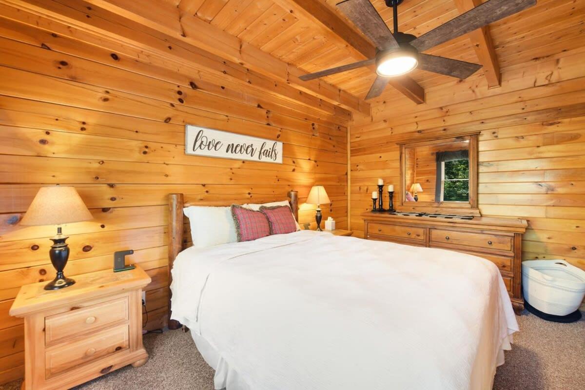 Ryes And Shine Bootlegger'S Cabin! Hot Tub* Pool* Arcade* Billiards *Ev * Pet Friendly Sevierville Bagian luar foto