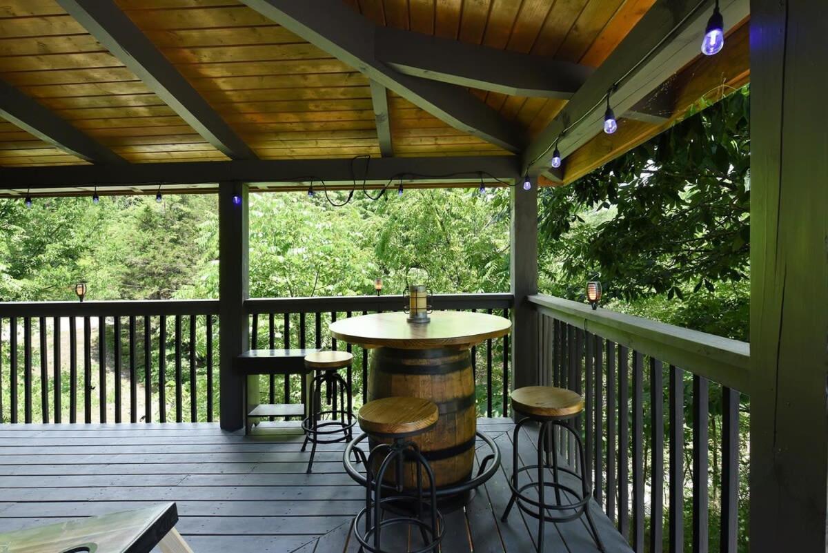 Ryes And Shine Bootlegger'S Cabin! Hot Tub* Pool* Arcade* Billiards *Ev * Pet Friendly Sevierville Bagian luar foto